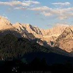 Zentral, Ruhig & Stilvoll Mit Bergpanorama+ Garten Garmisch-Partenkirchen