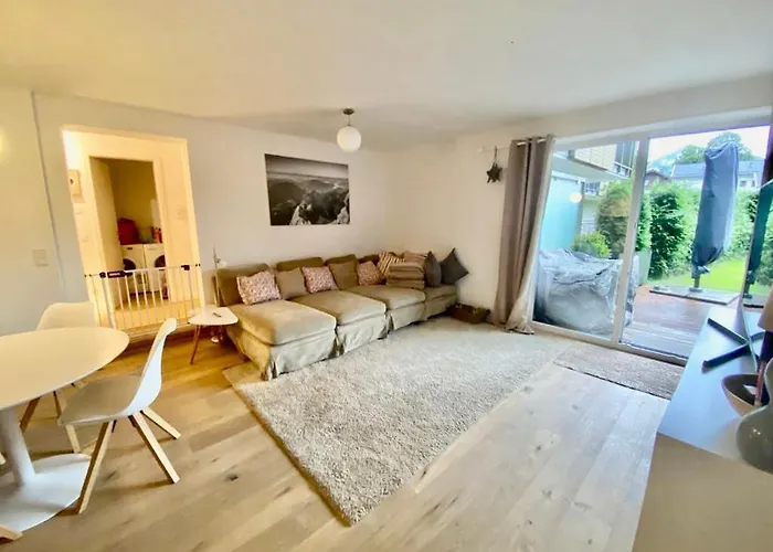 Διαμέρισμα Zentral, Ruhig & Stilvoll Mit Bergpanorama+ Garten