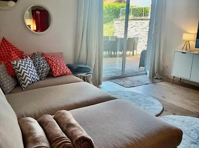 Zentral, Ruhig & Stilvoll Mit Bergpanorama+ Garten Διαμέρισμα *