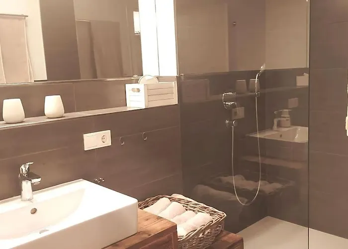 Διαμέρισμα Zentral, Ruhig & Stilvoll Mit Bergpanorama+ Garten Γκάρμις-Παρτενκίρχεν