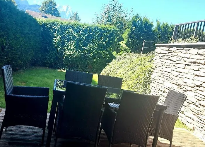 Zentral, Ruhig & Stilvoll Mit Bergpanorama+ Garten *